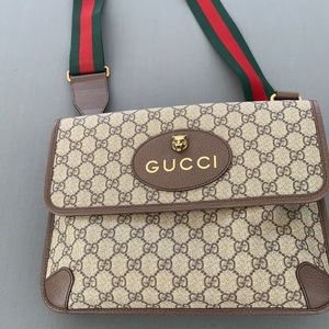 Gucci Neo messenger bag medium